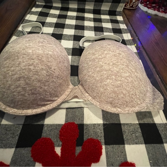 PINK Push up Bra - Picture 2 of 5